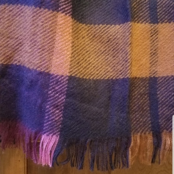 Vibrant Cold Weather Scarf - Picture 4 of 4